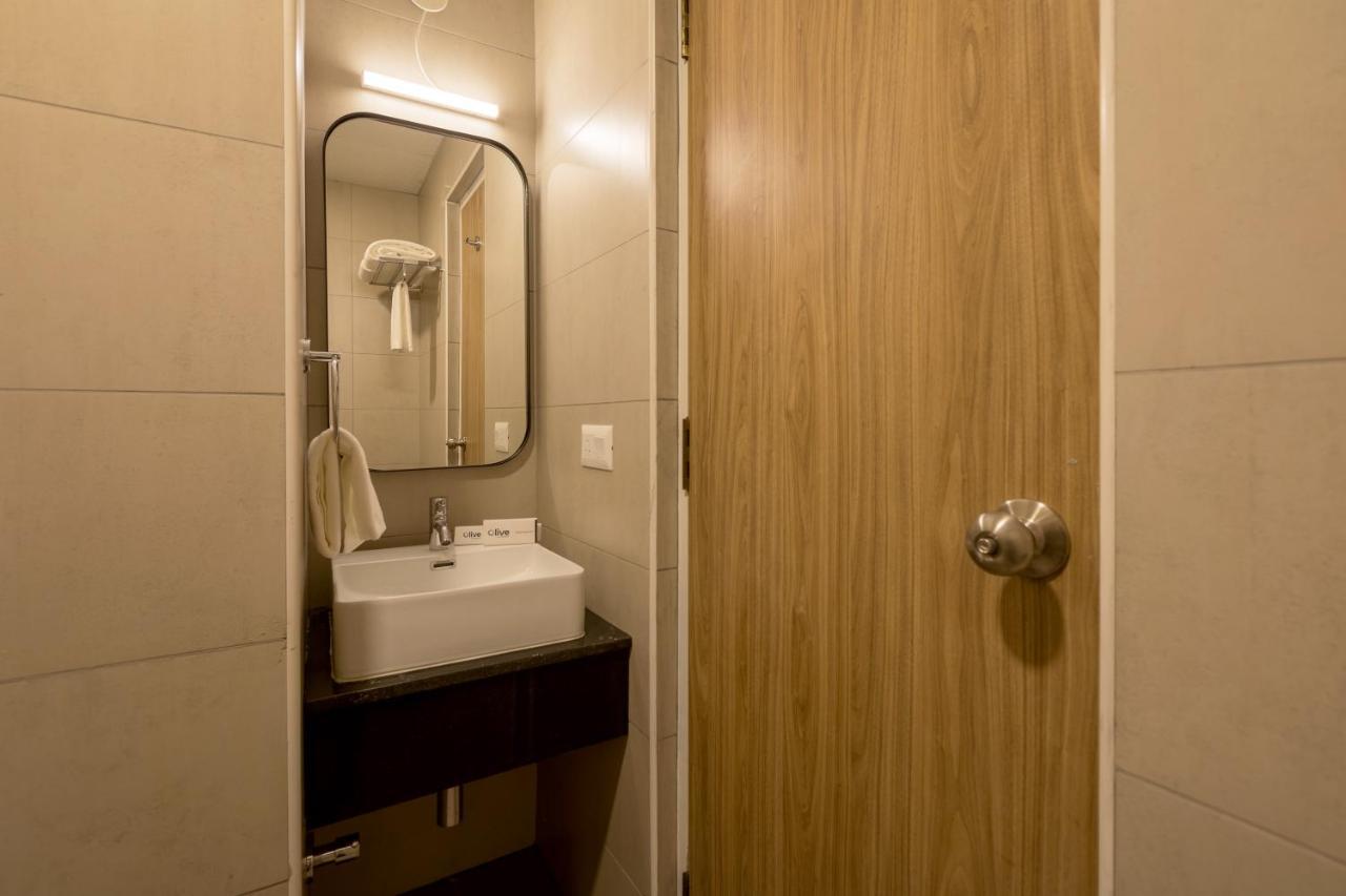 Olive Hotel Indiranagar 100Ft Road By Embassy Group Bangalore Dış mekan fotoğraf
