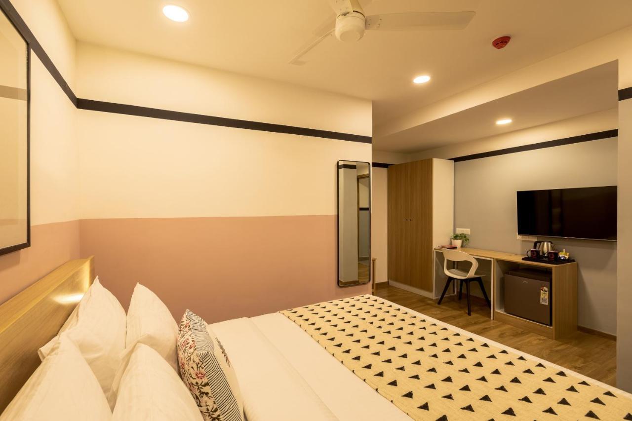 Olive Hotel Indiranagar 100Ft Road By Embassy Group Bangalore Dış mekan fotoğraf