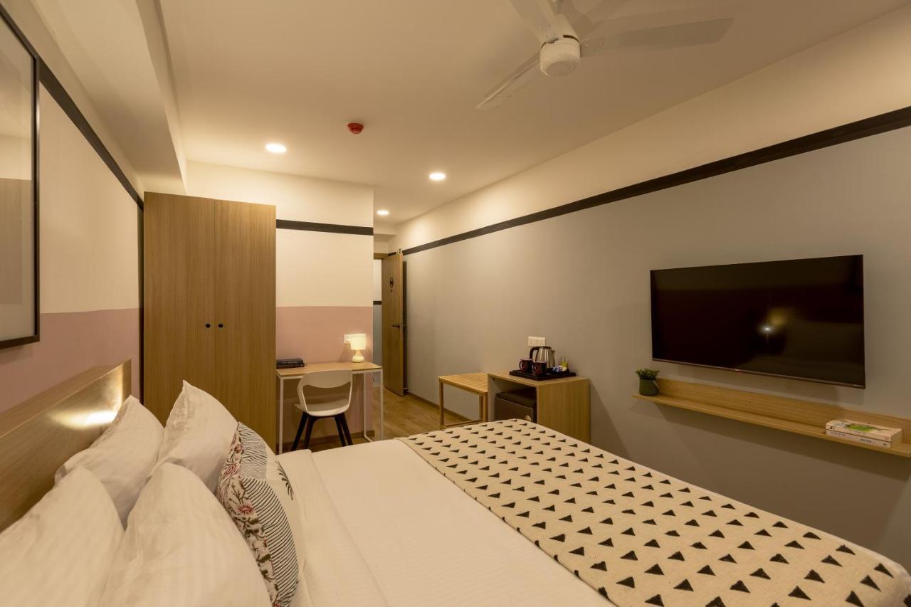 Olive Hotel Indiranagar 100Ft Road By Embassy Group Bangalore Dış mekan fotoğraf